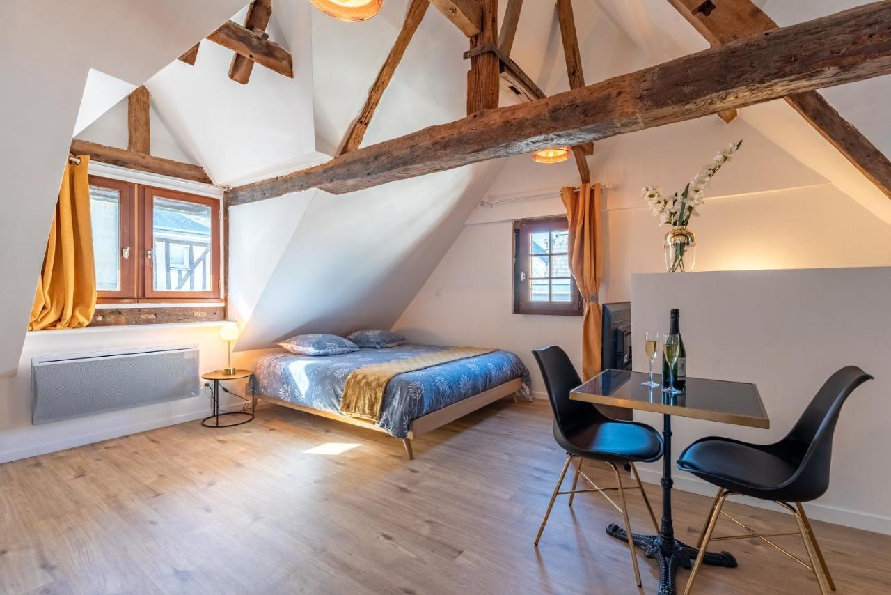 Centre-Ville Le Nid D'Amour Jacuzzi Appartement รูออง ภายนอก รูปภาพ